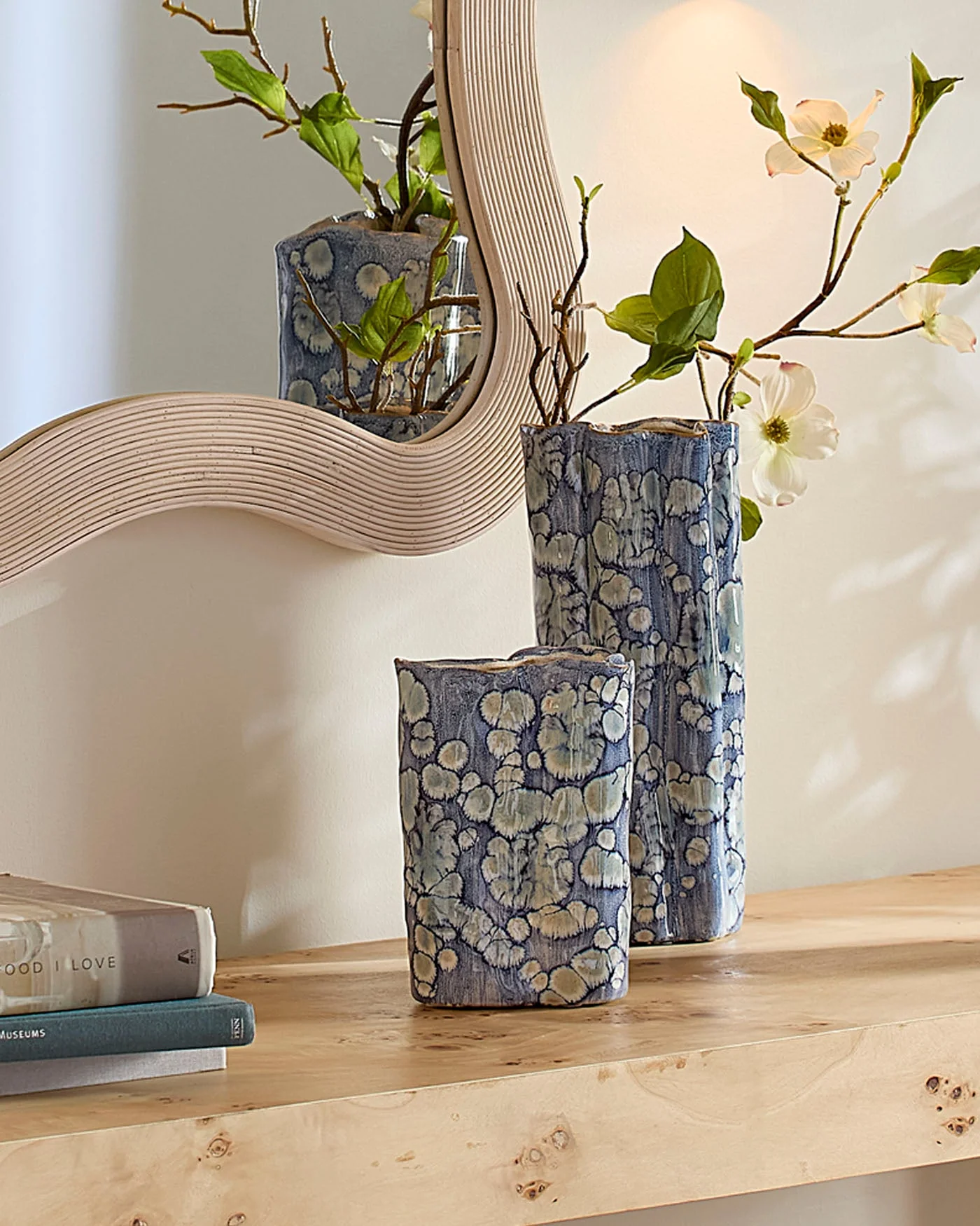 Cloud Vase Set - Image 2