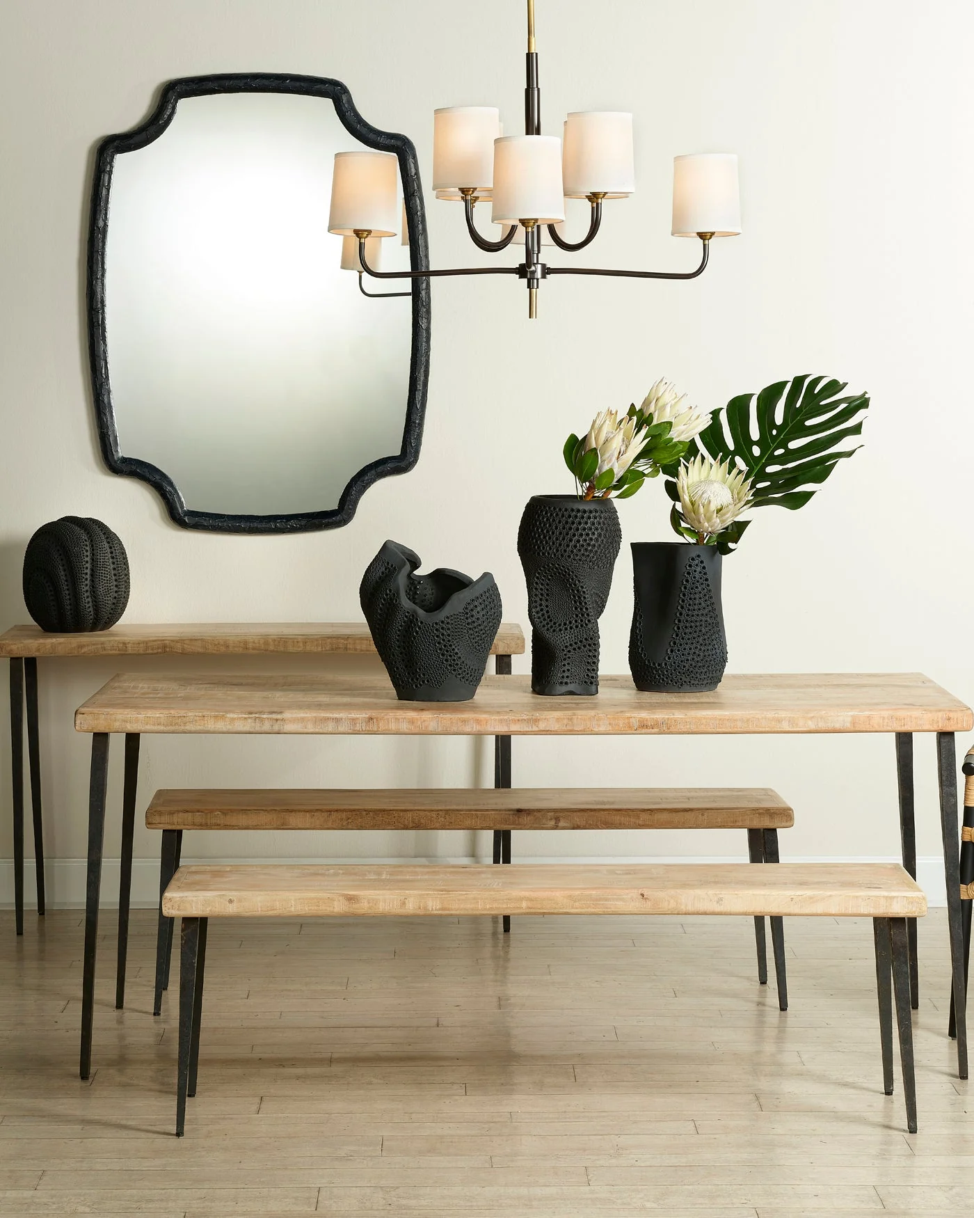 Eclipse Vase - Black - Image 2
