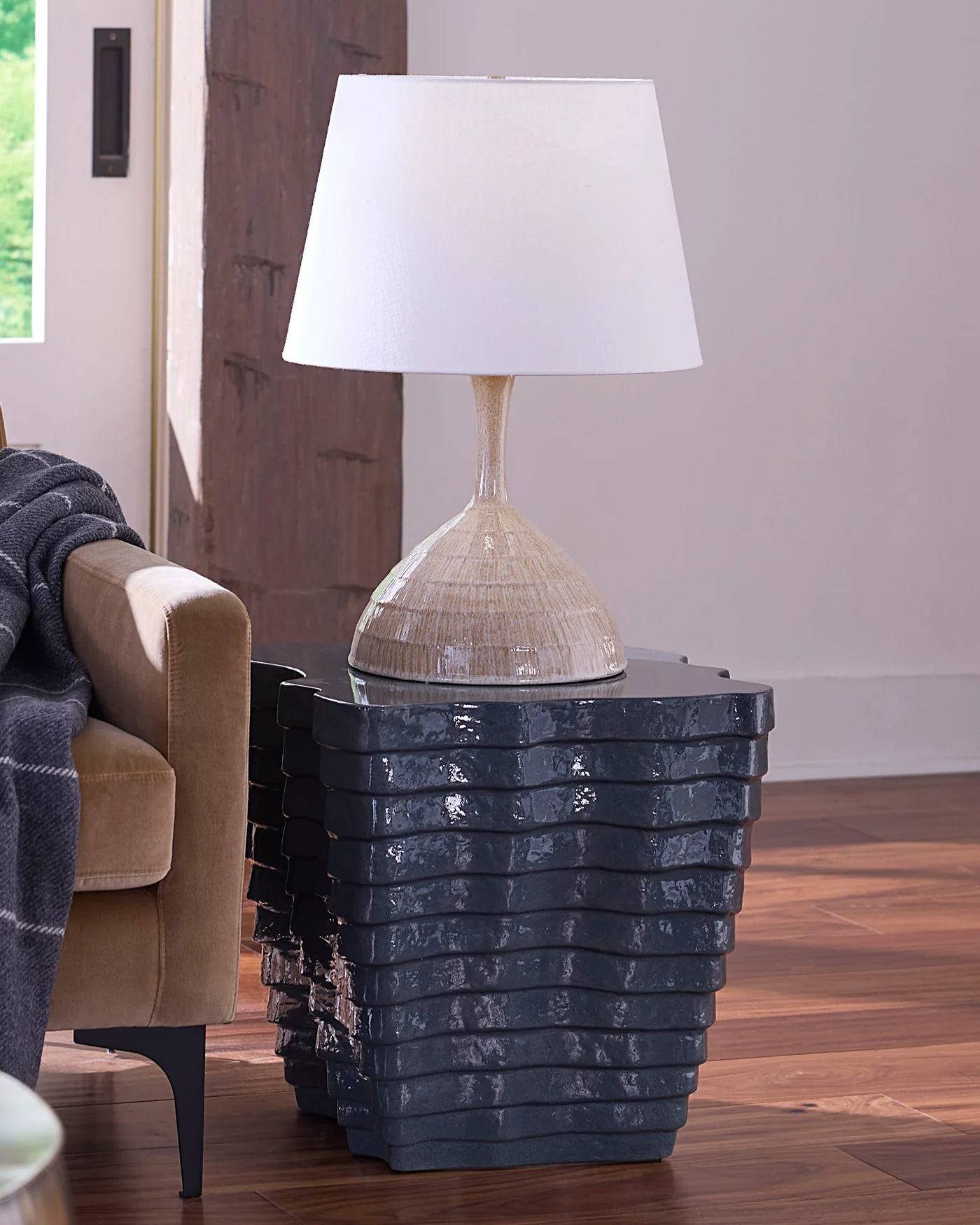 Trumpet Table Lamp - Image 2