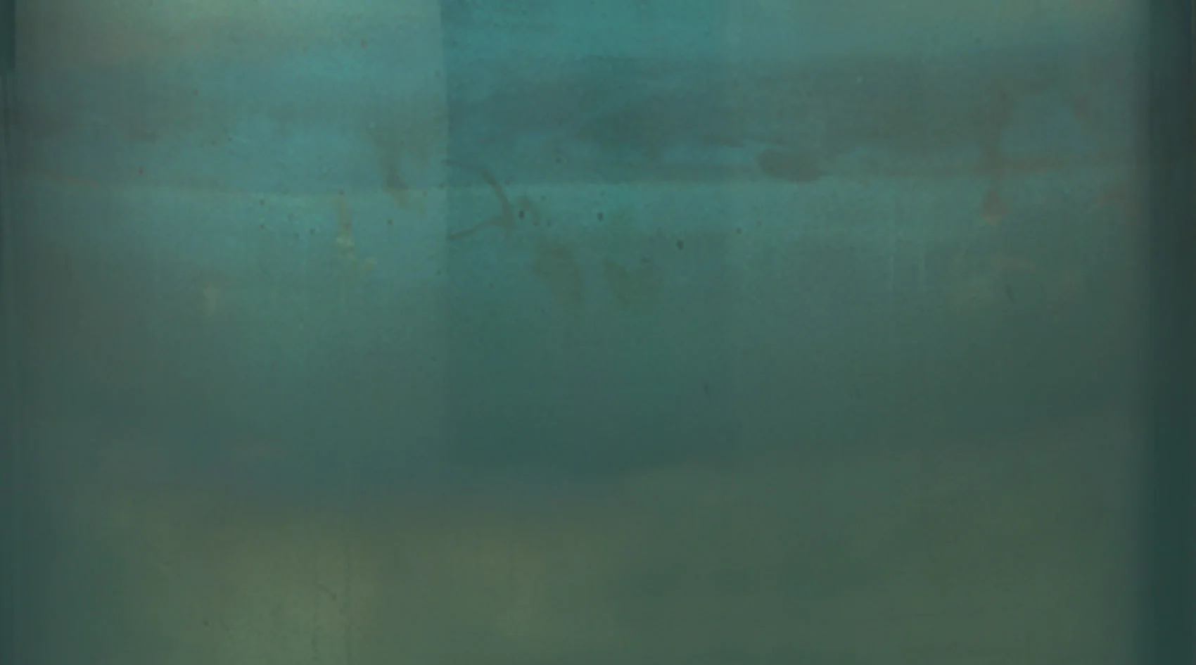 Vapor Vase Metallic - Aqua - Image 5